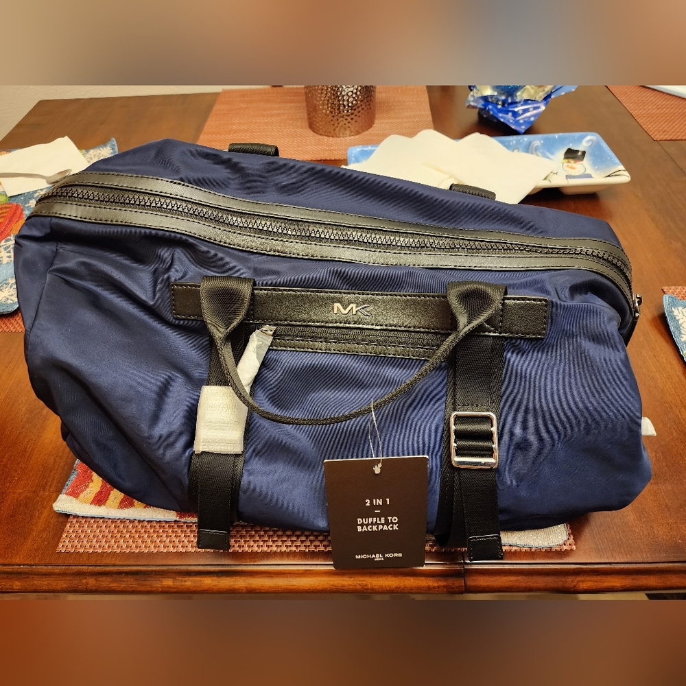 Mens backpack convertible